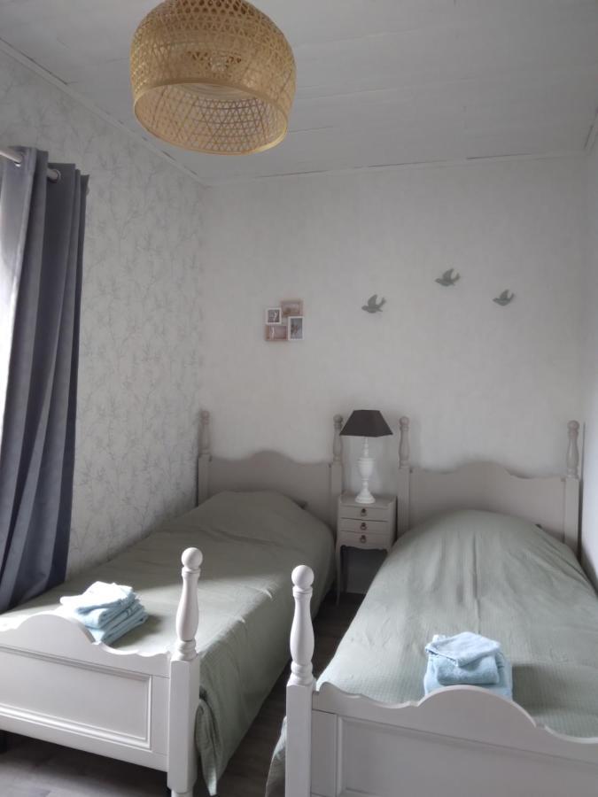 Domaine De Marchal - Chambres Et Table D'Hotes Celles-Sur-Durolle 외부 사진